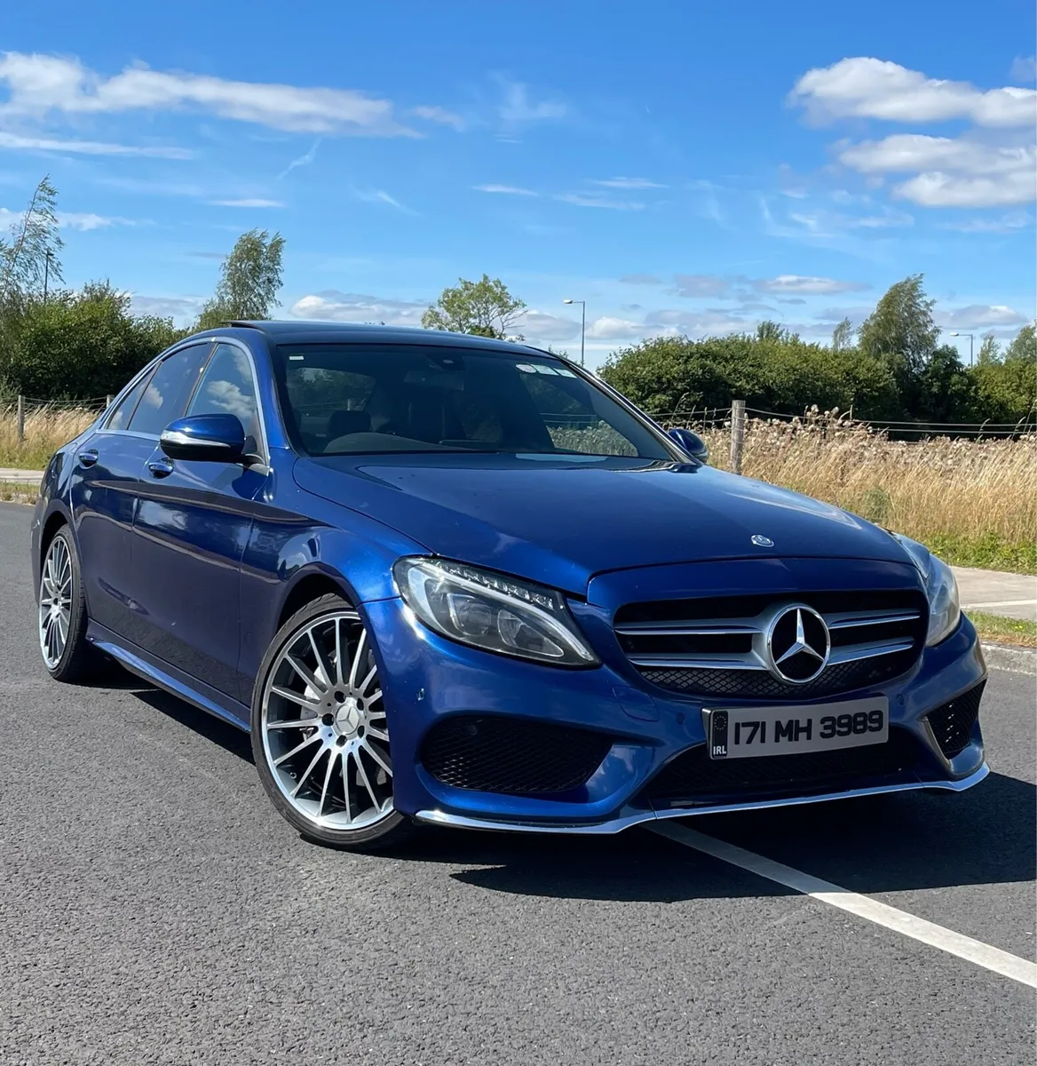 Mercedes C300h AMG Line Premium-240BHP-88,000 KM - Image 1