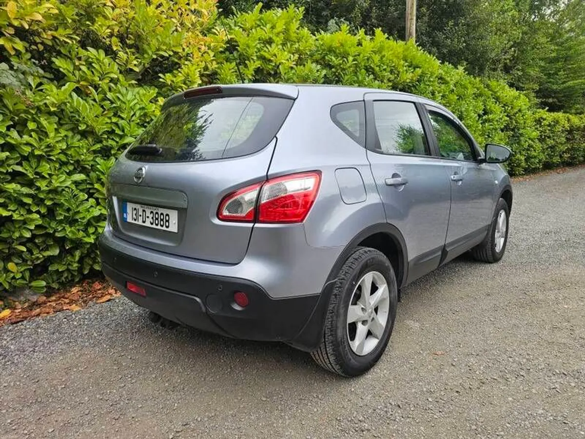 2013 Nissan Qashqai AUTOMATIC - Image 3