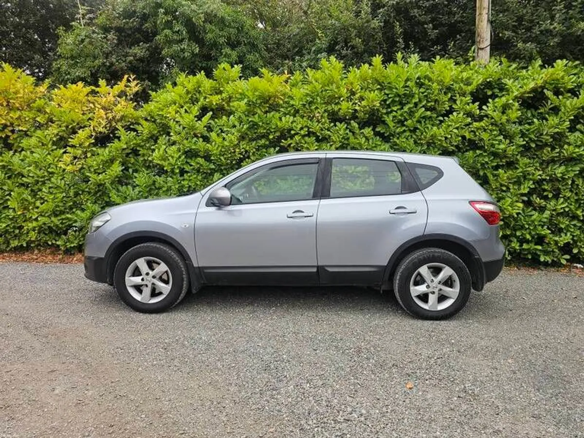 2013 Nissan Qashqai AUTOMATIC - Image 5