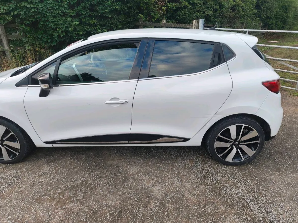Renault clio - Image 3