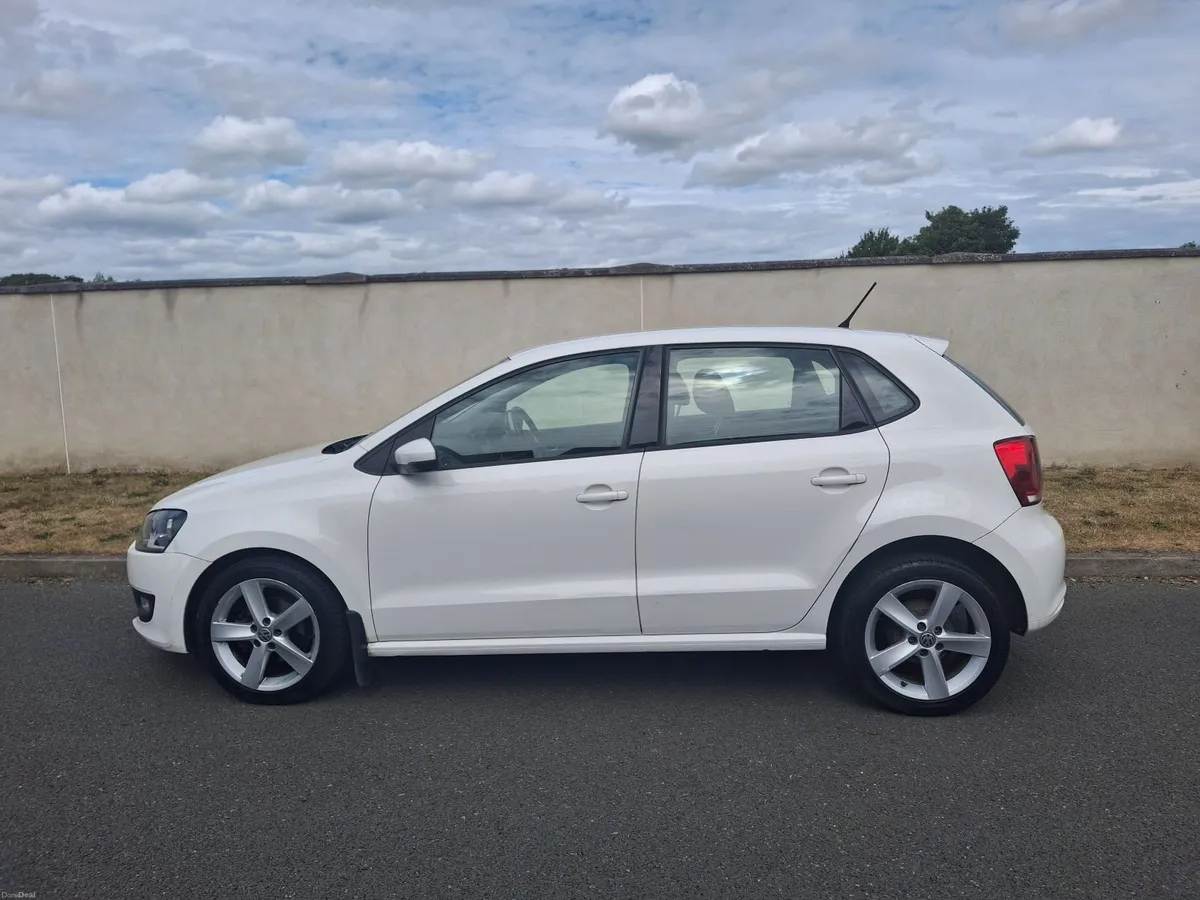 Volkswagen Polo 2013 - Image 1