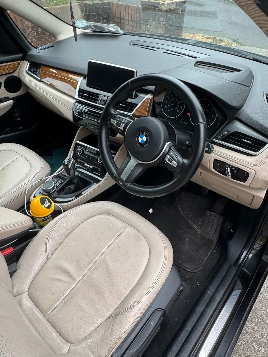 BMW 218D  7 seater - Image 5