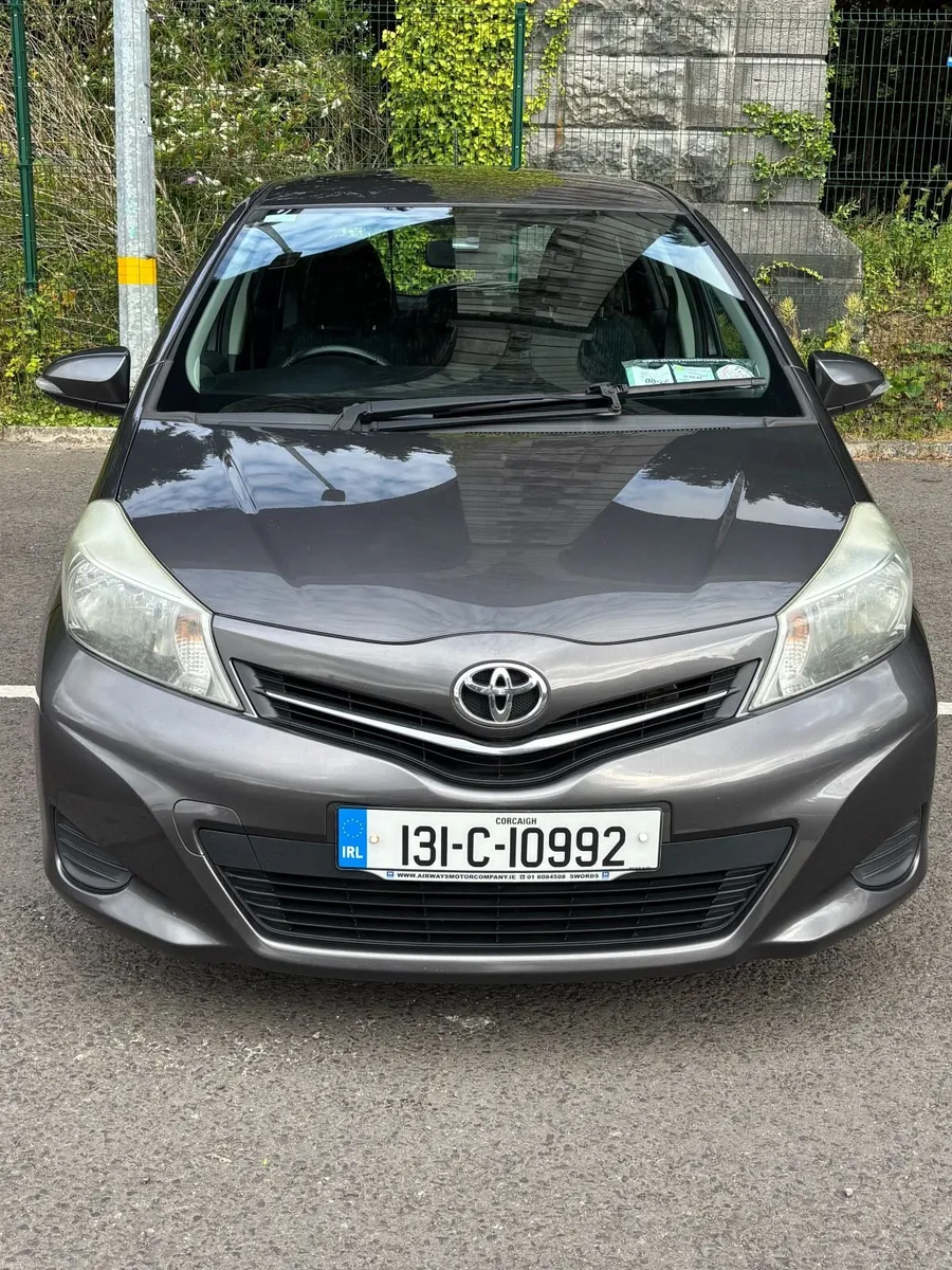 Toyota Yaris 2013 - Image 1