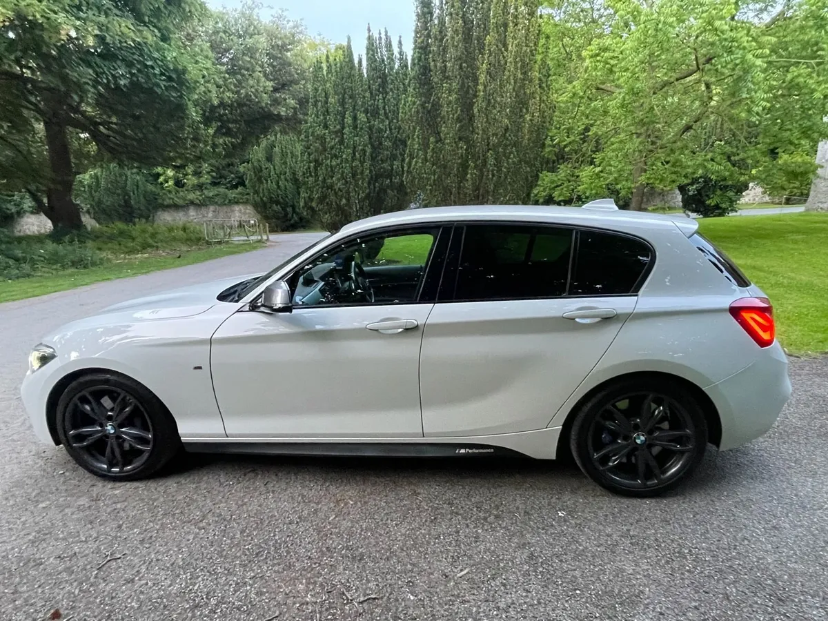 BMW M140i Shadow Edition (2018) - Image 3