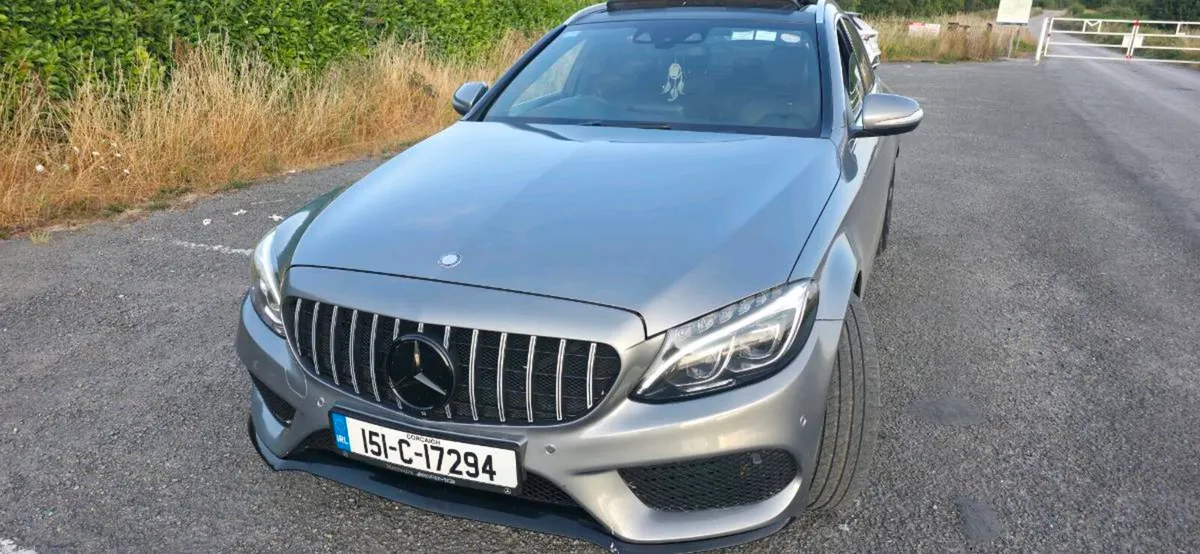 Car - Image 2