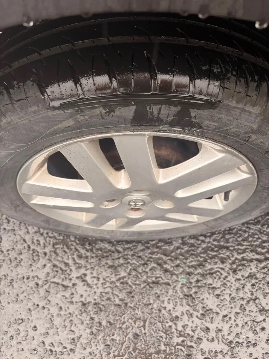 Toyota Yaris 2008 1.3 petrol nct November 26 - Image 6