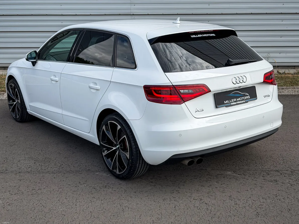 Audi A3 162 1.4 Auto (Apple Car Play) NCT 05/28 - Image 2