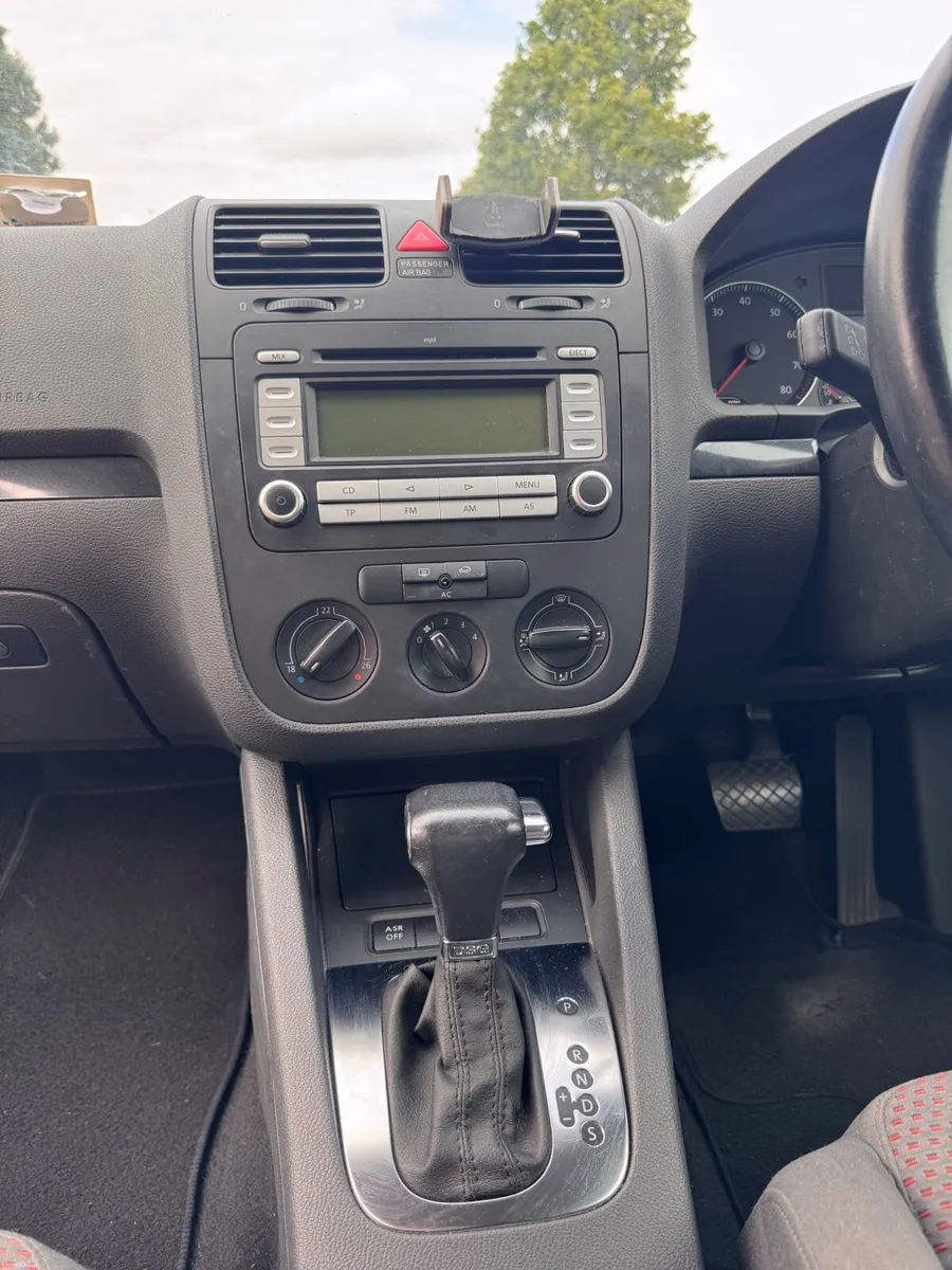 Volkswagen Golf 2008 - Image 4