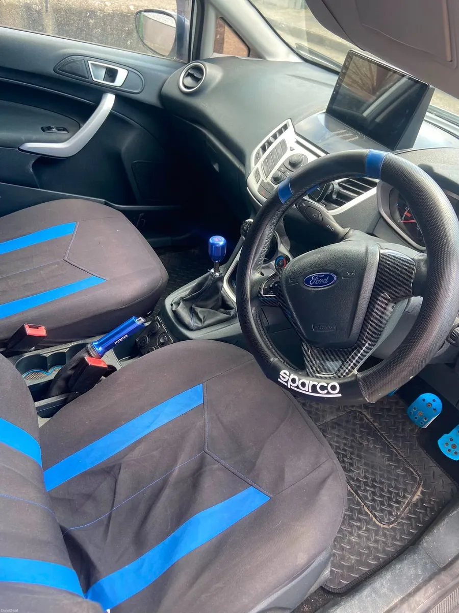 Ford Fiesta 2012 - Image 3