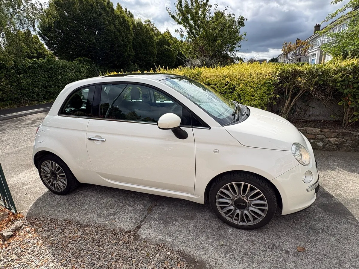 Fiat 500 Lounge - Panoramic Roof - Low Miles - NCT - Image 4