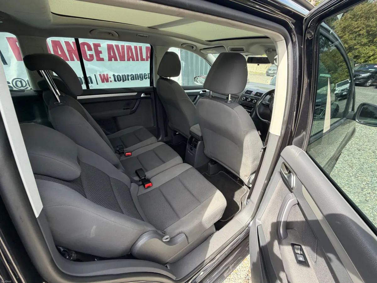Volkswagen Touran 2015 - Image 5