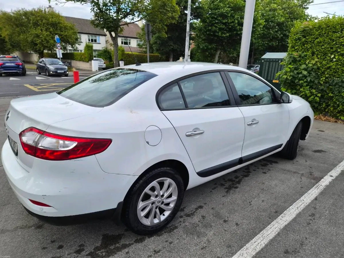 Renault Fluence - Image 2