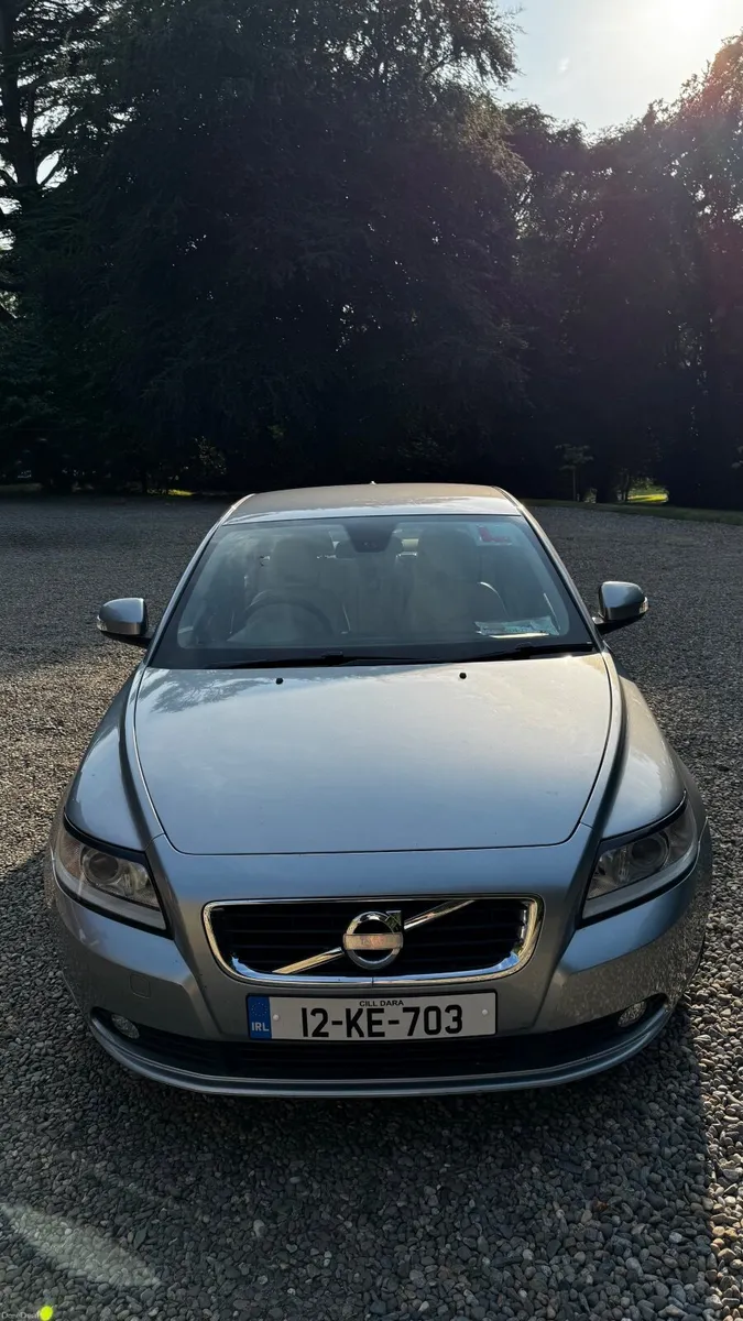 Volvo S40 2012 *LOW KMS* - Image 1