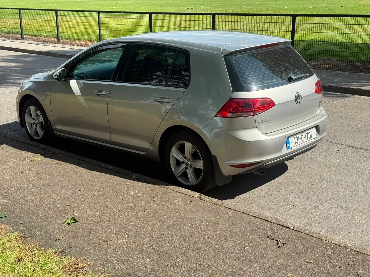 Volkswagen golf - Image 1