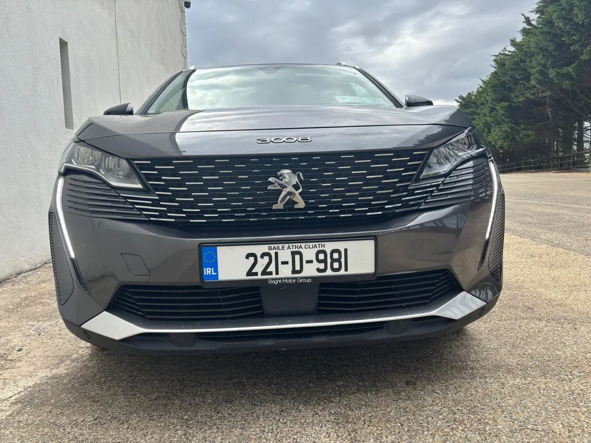 Peugeot 3008 Allure 1.5 diesel 2022 - Image 2