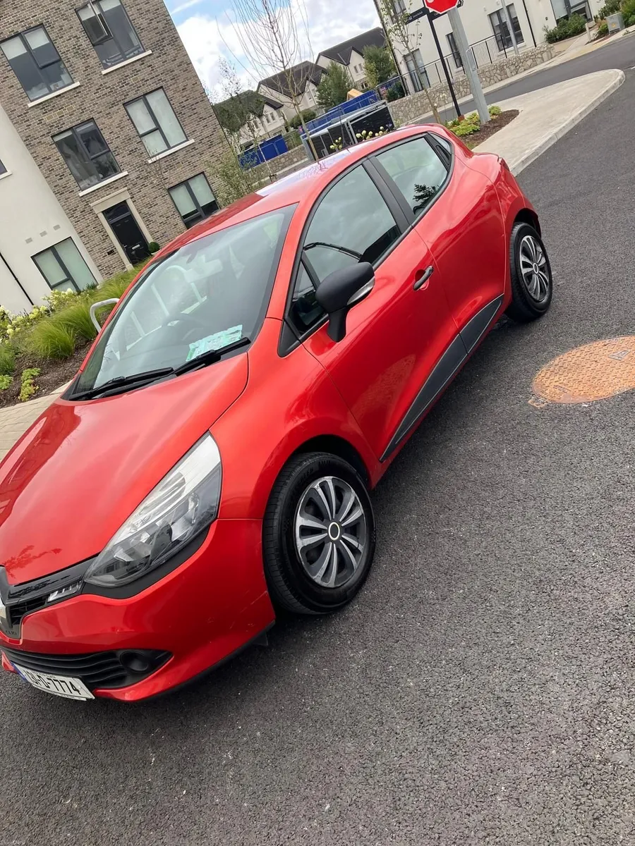 Renault Clio 2013 - Image 1