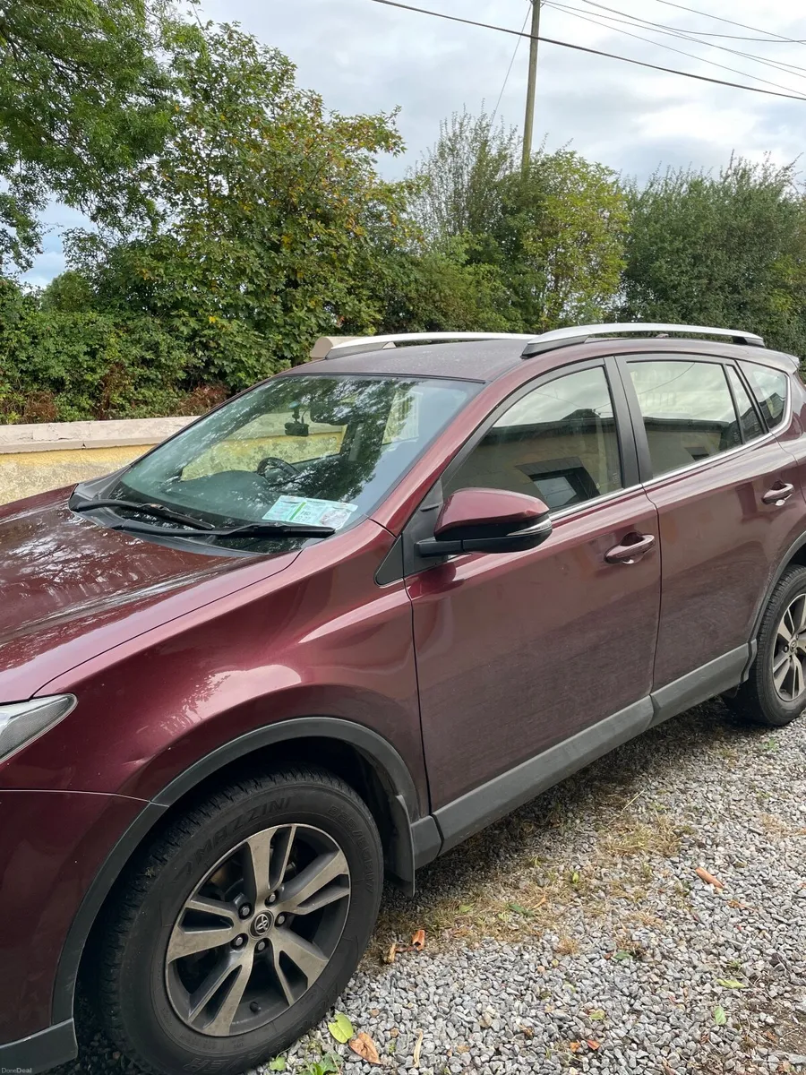 Toyota RAV4 2016 - Image 2