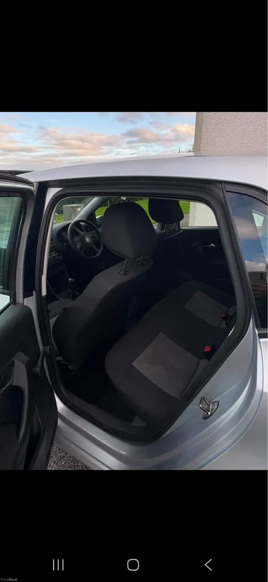 Car - Image 6