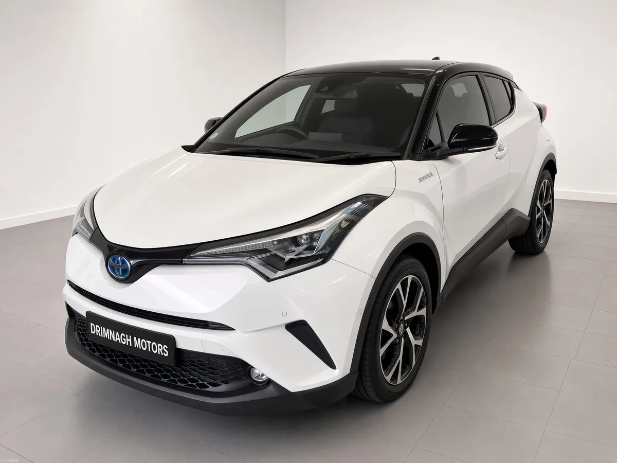 Toyota CHR Hybrid sport - Image 2