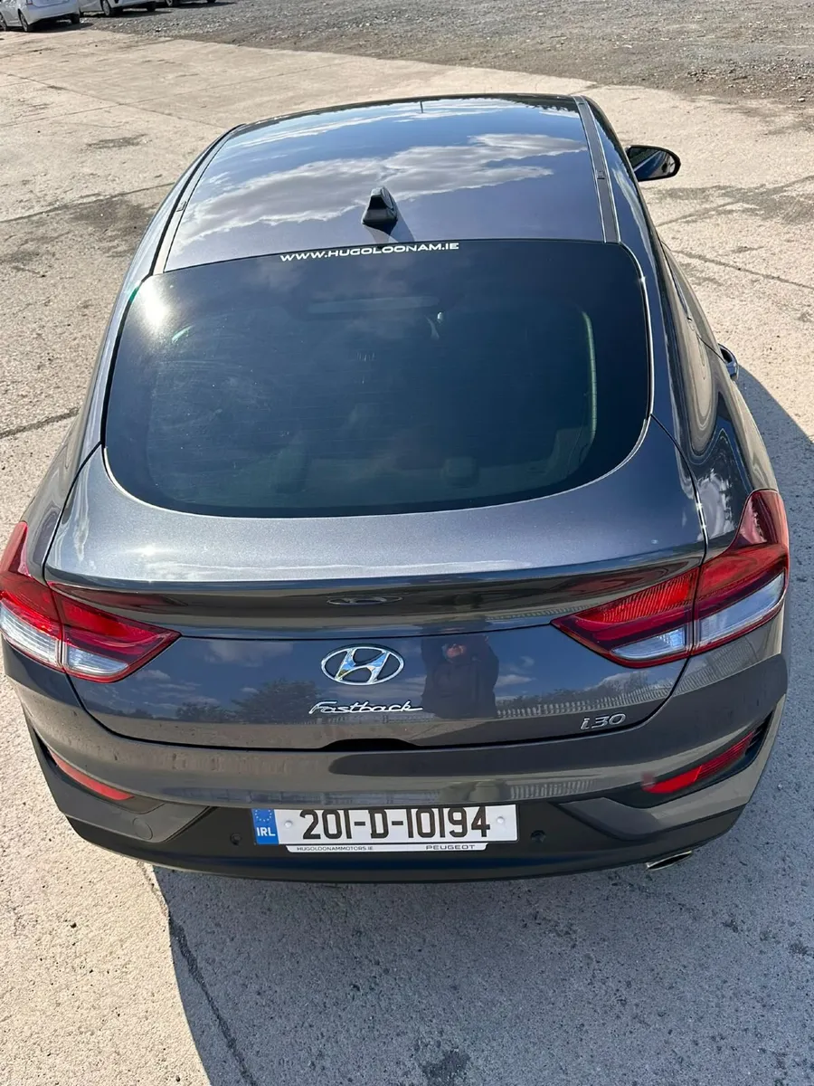 Hyundai i30 fastback 2020 - Image 5