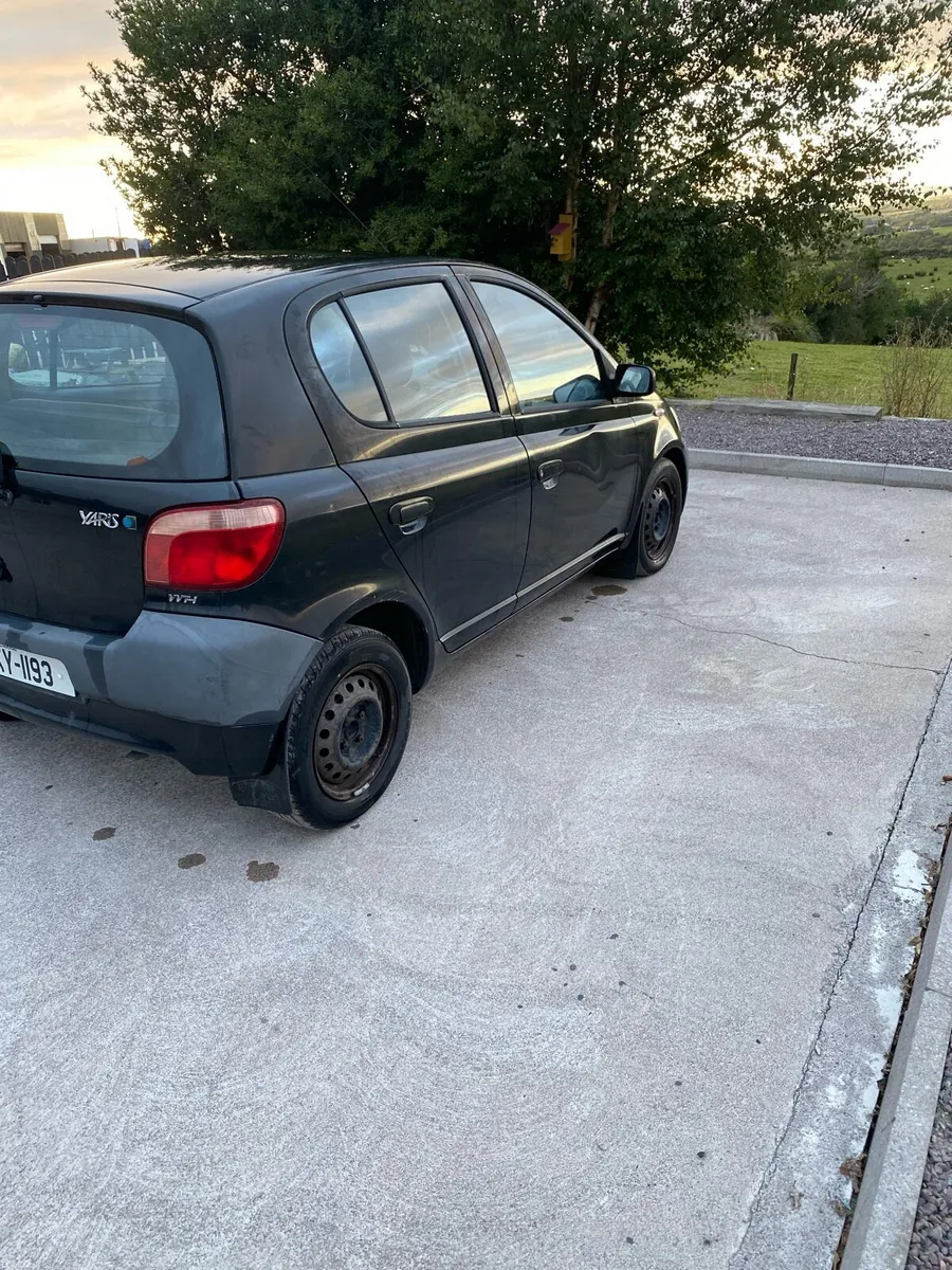 Toyota Yaris - Image 3