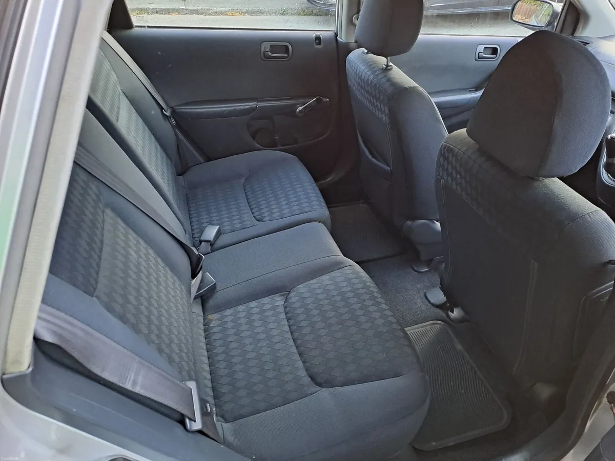 Honda Civic 2002 - Image 6