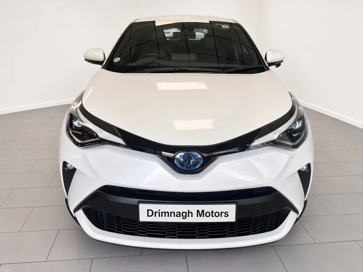 Toyota CHR HYBRID LUNA SPORT - Image 2