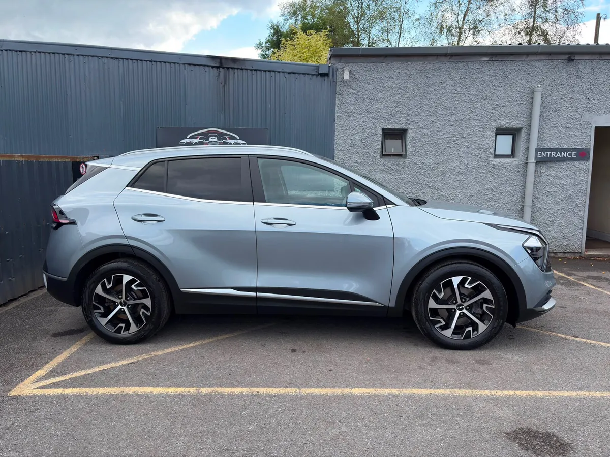 🔥 KIA SPORTAGE 2024 | 1.6 DIESEL | 24,000 MILES? - Image 2