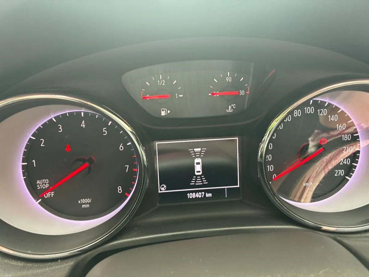 Opel Insignia 2018 - Image 1