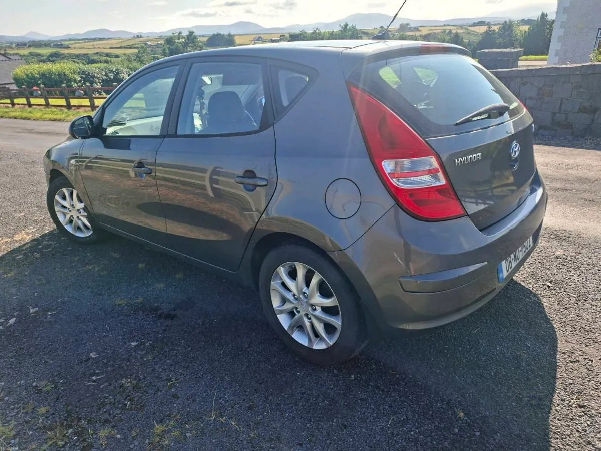 Hyundai i30 2.0 Diesel - Image 4