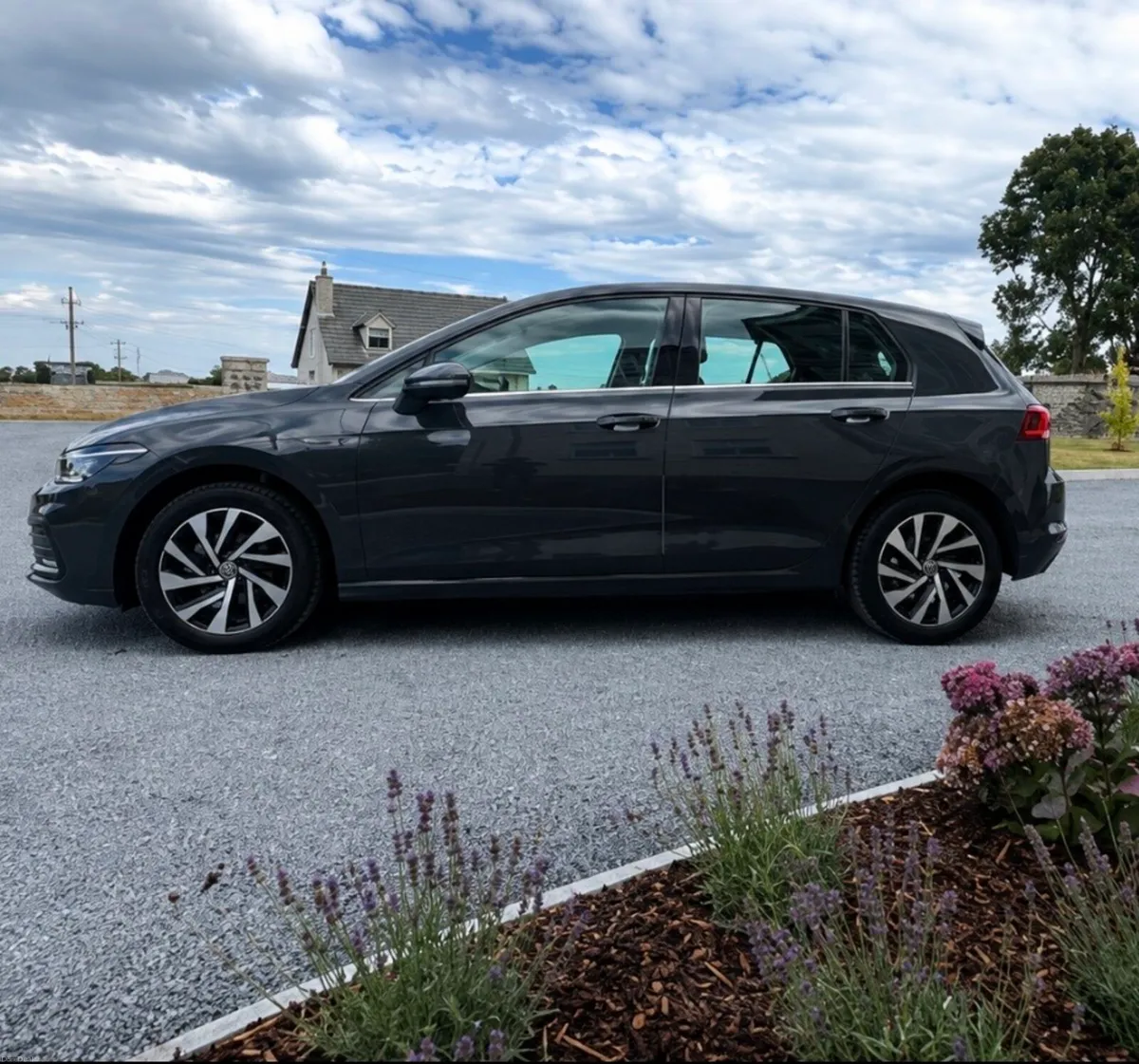 Volkswagen Golf 1.4 TSI Style eHybrid DSG - Image 5