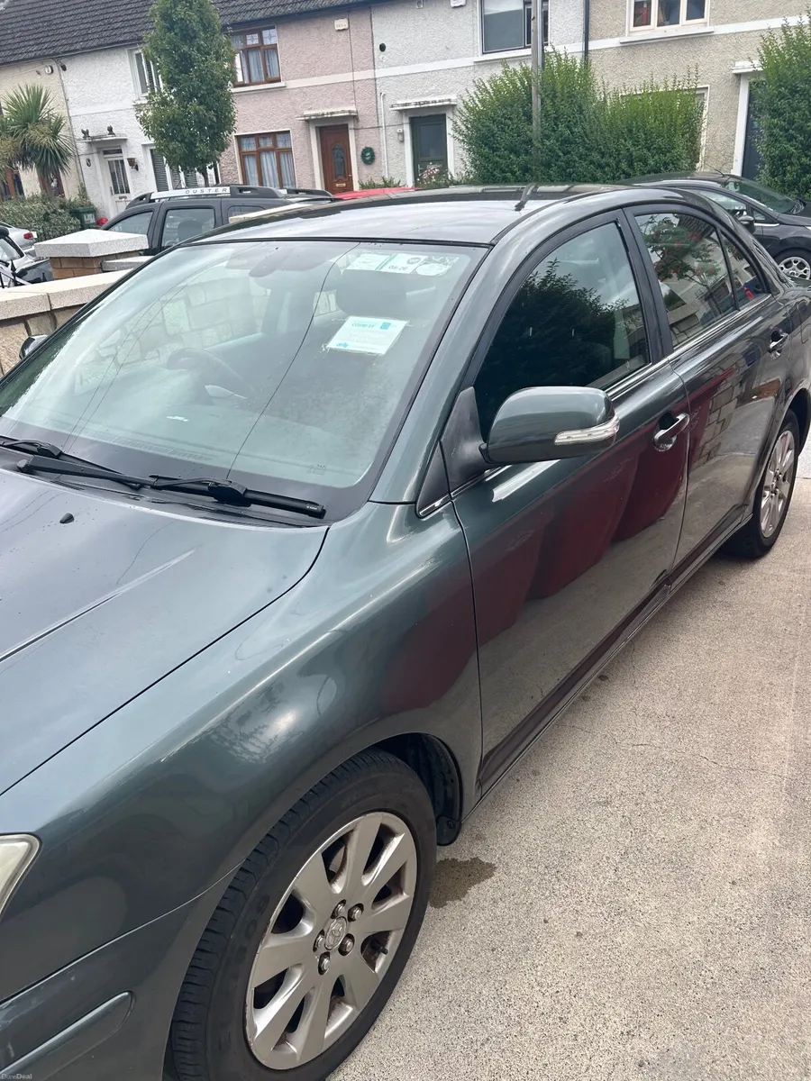 Toyota Avensis 2009 - Image 6