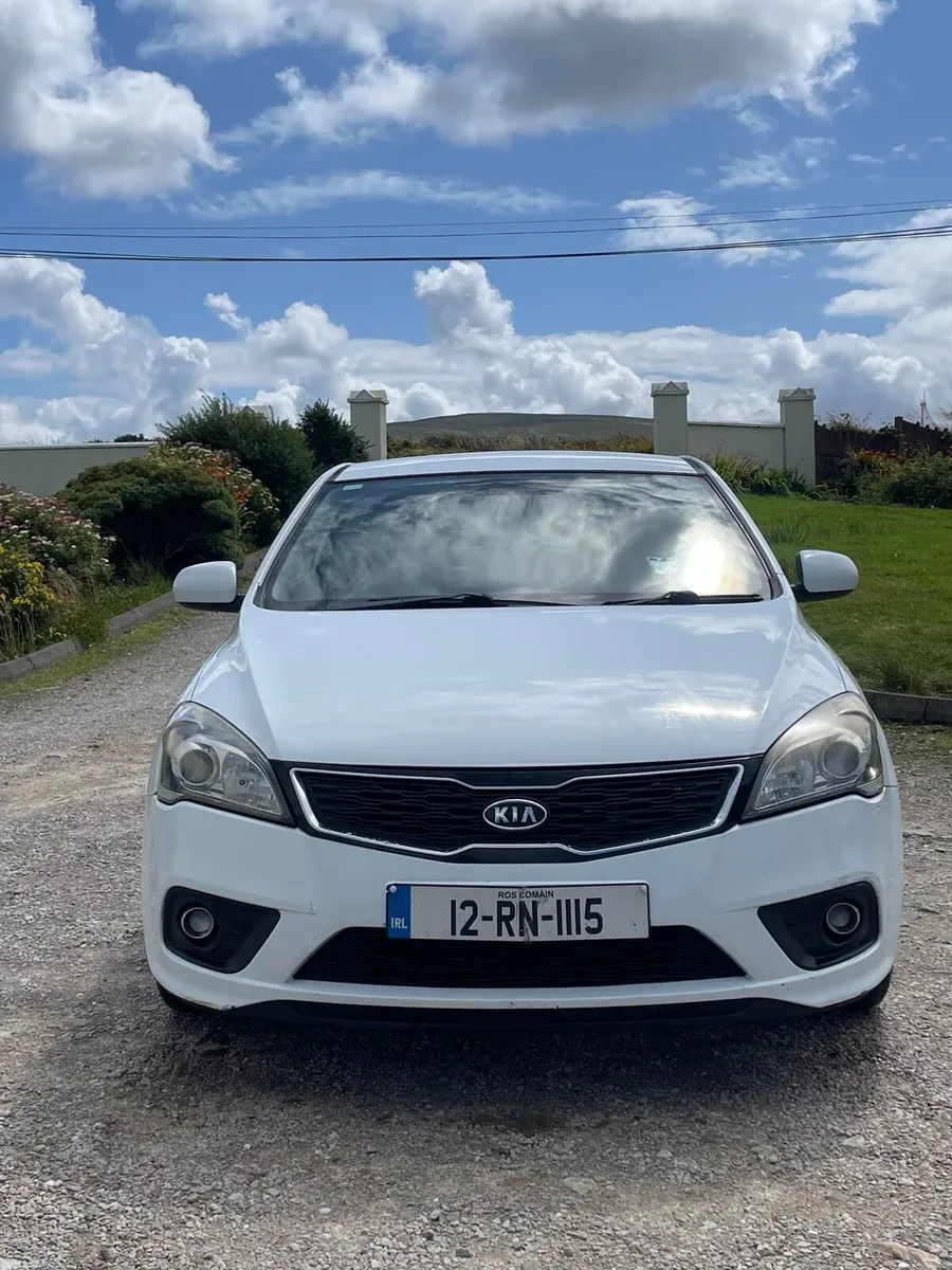 2012 Kia PRO CEED - Image 1