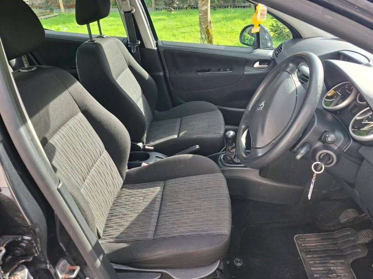 Peugeot 207 NCT and TAX - Image 2