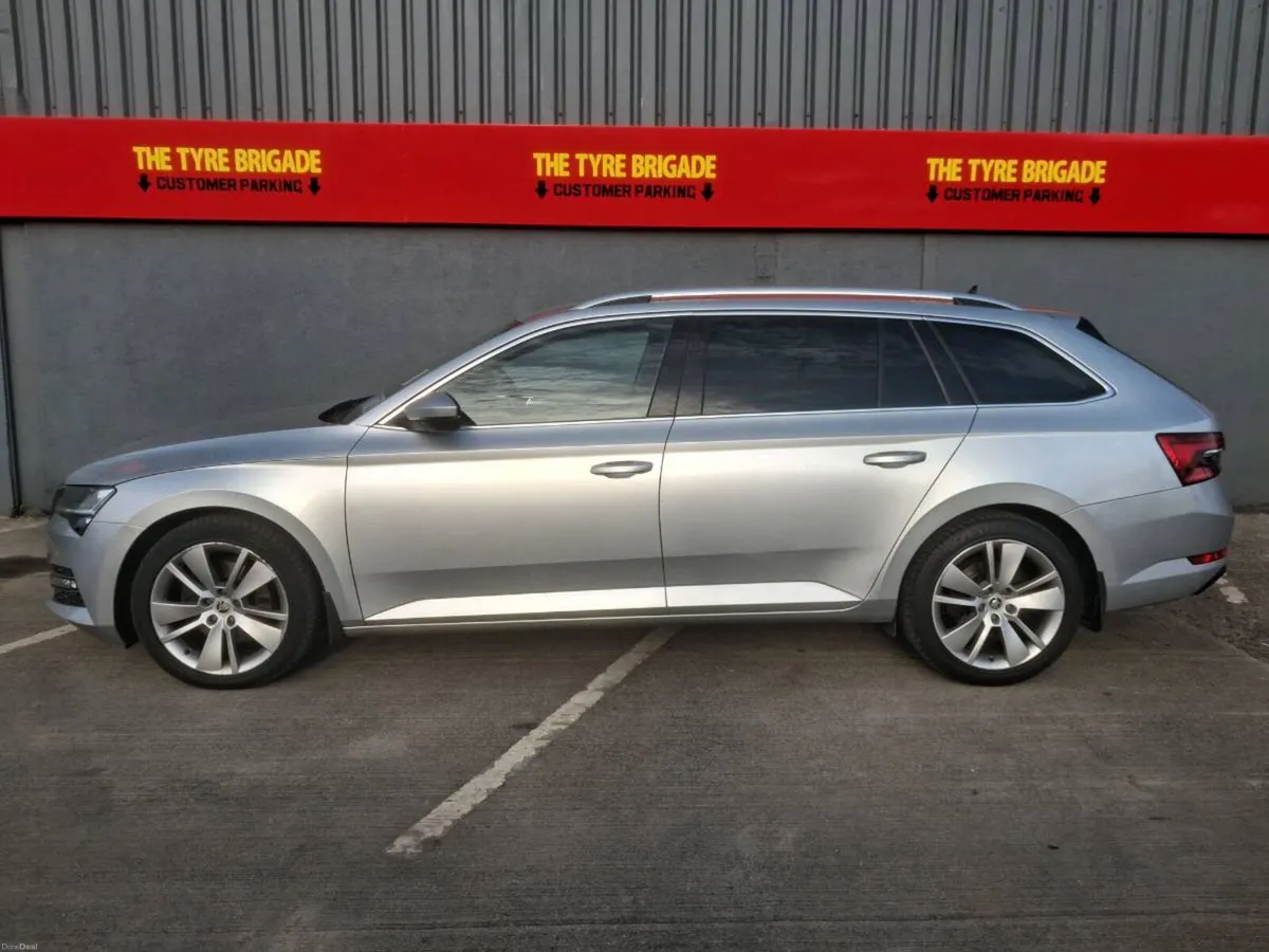 Skoda Superb Estate Automatic - Image 4