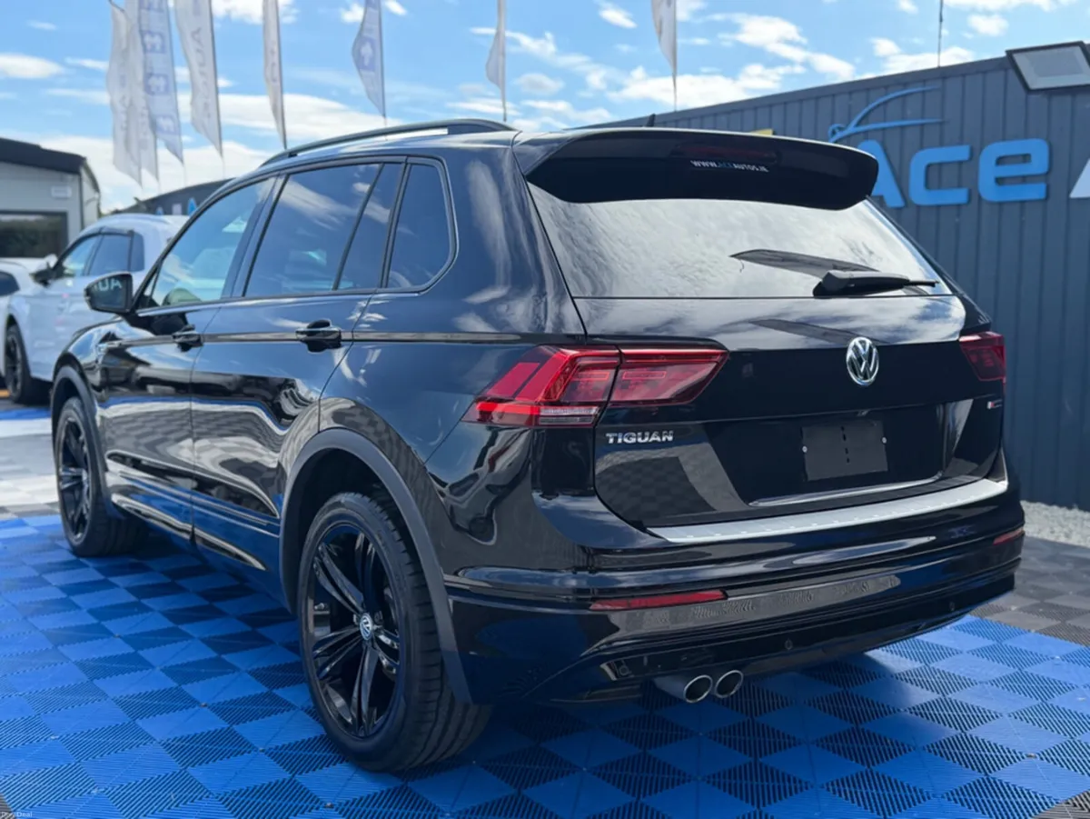 Volkswagen Tiguan R-LINE BLACK EDT 4WD - 2.0L DIES - Image 6