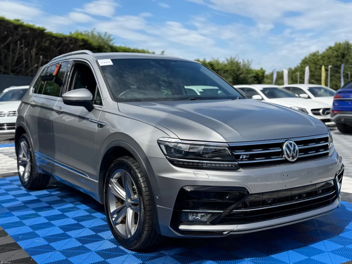 Volkswagen Tiguan R-LINE 4WD - 2.0L DIESEL - AUTO - Image 4