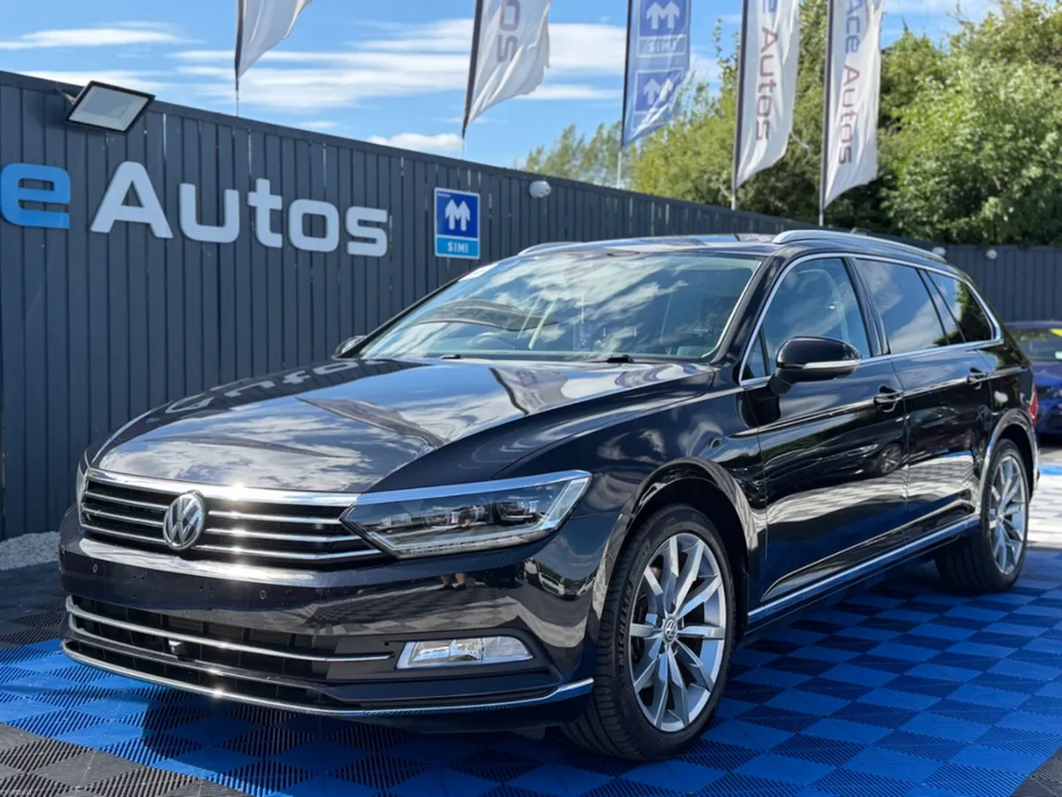 Volkswagen Passat HIGHLINE PREMIUM - 2.0L DIESEL - - Image 2