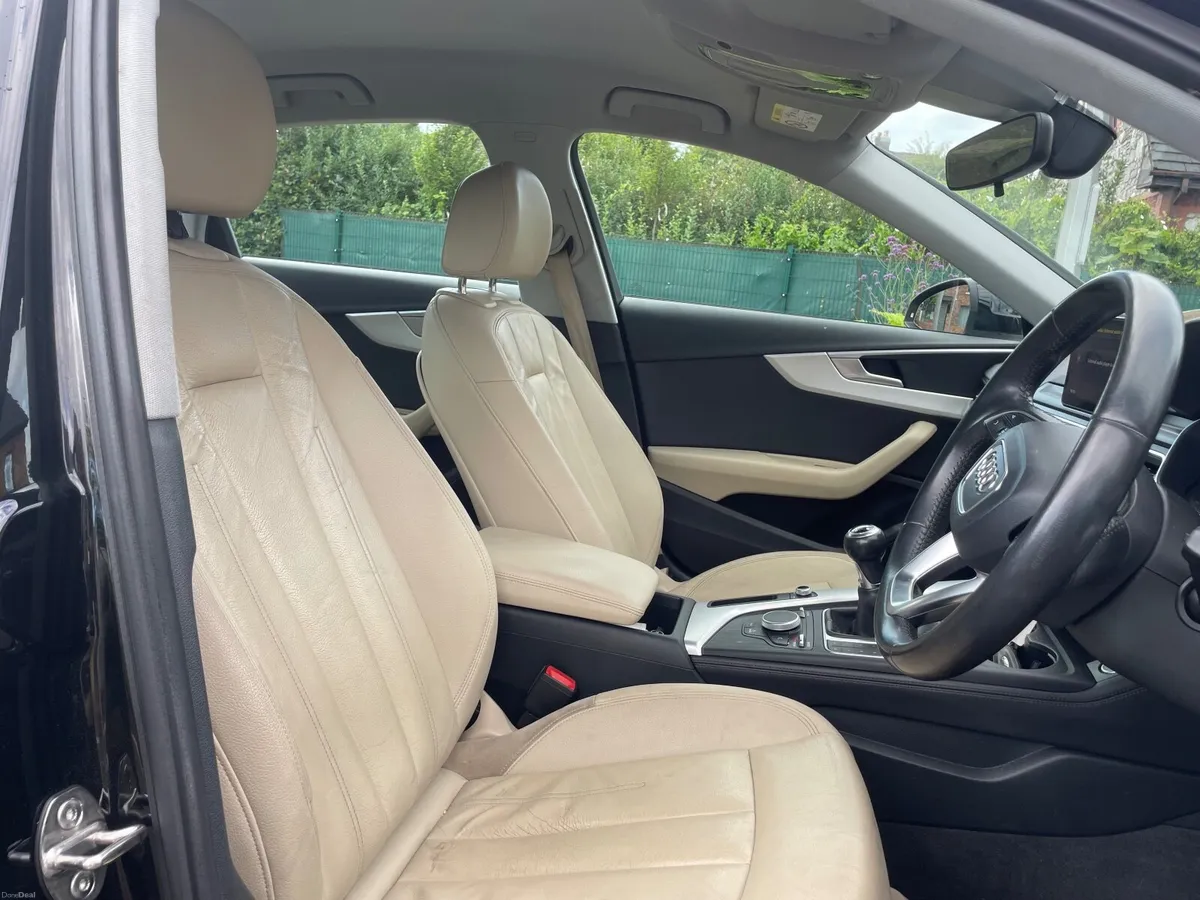 Audi A4 2016 - Image 2