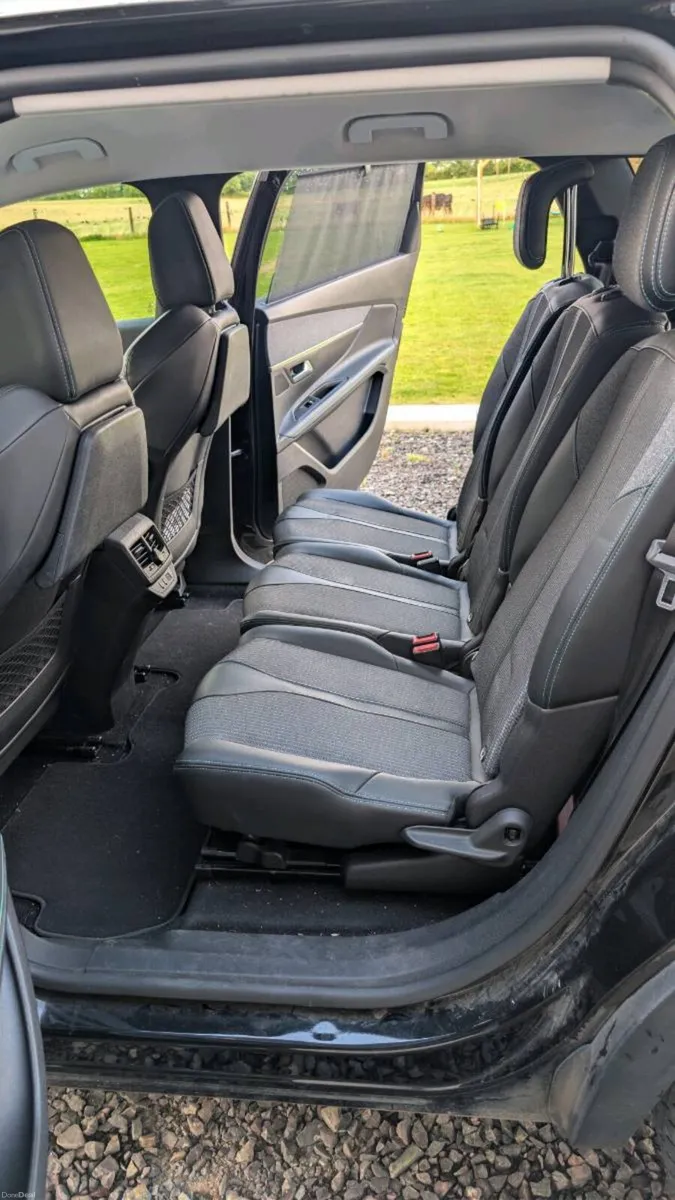 Peugeot 5008 Allure - Image 5