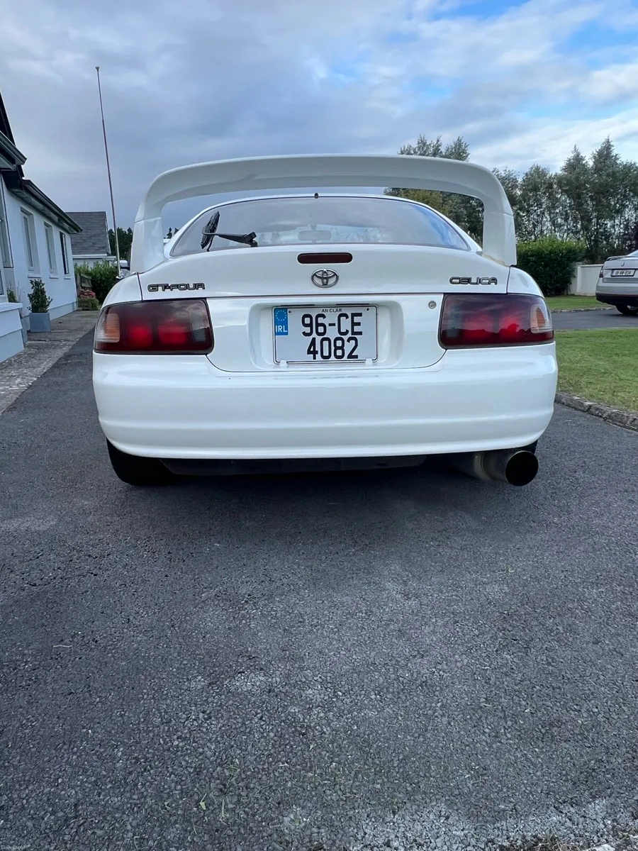 Toyota Celica St205 GT4 - Image 5