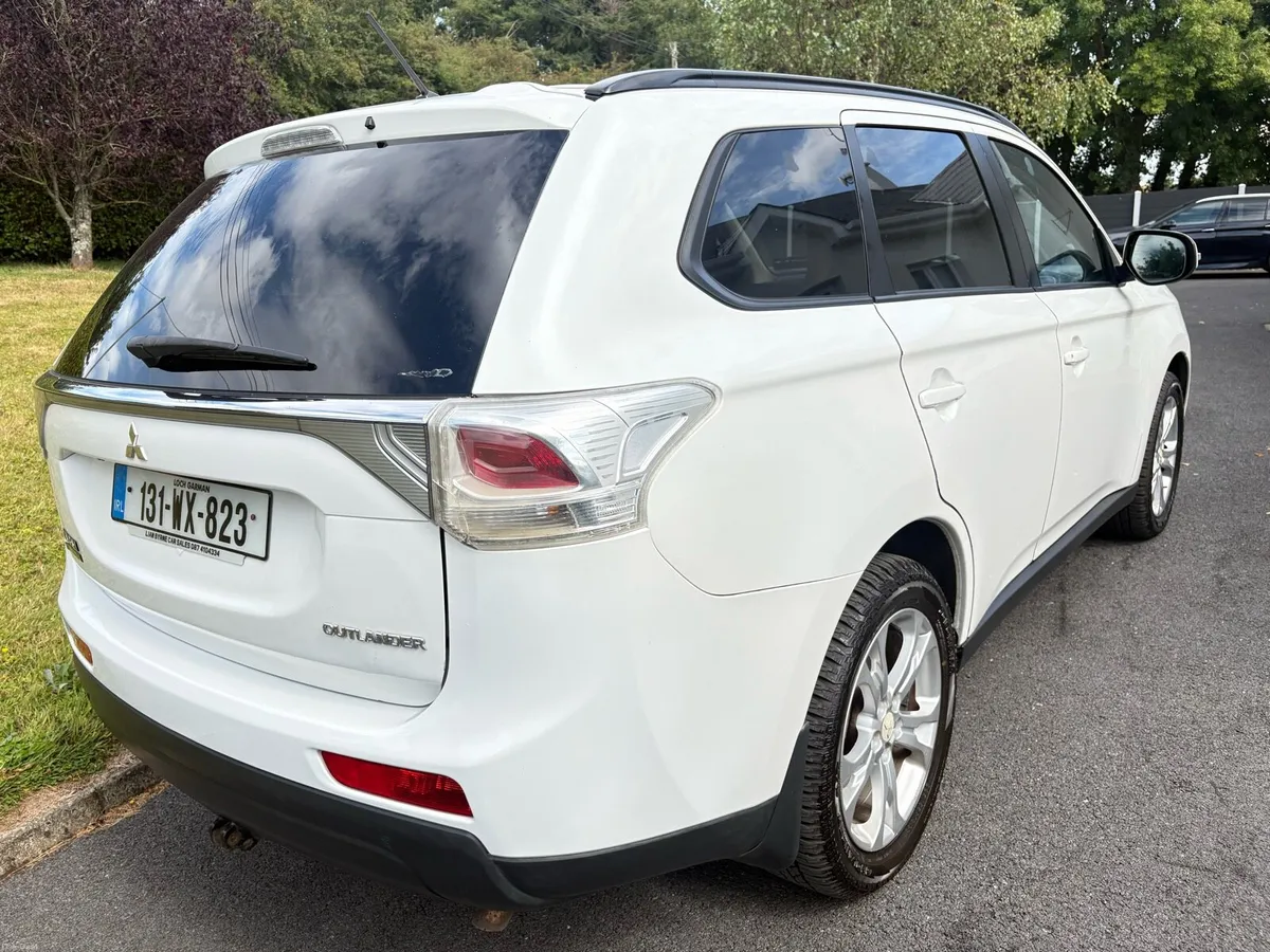 Mitsubishi outlander 2.0 litre 4x4 NEW NCT - Image 4