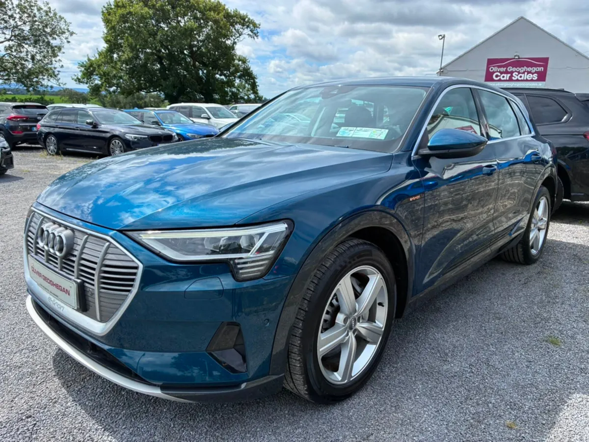 Audi e-tron (LOW KLMS) TECHNIK 50 QUATTRO AUTO - Image 4