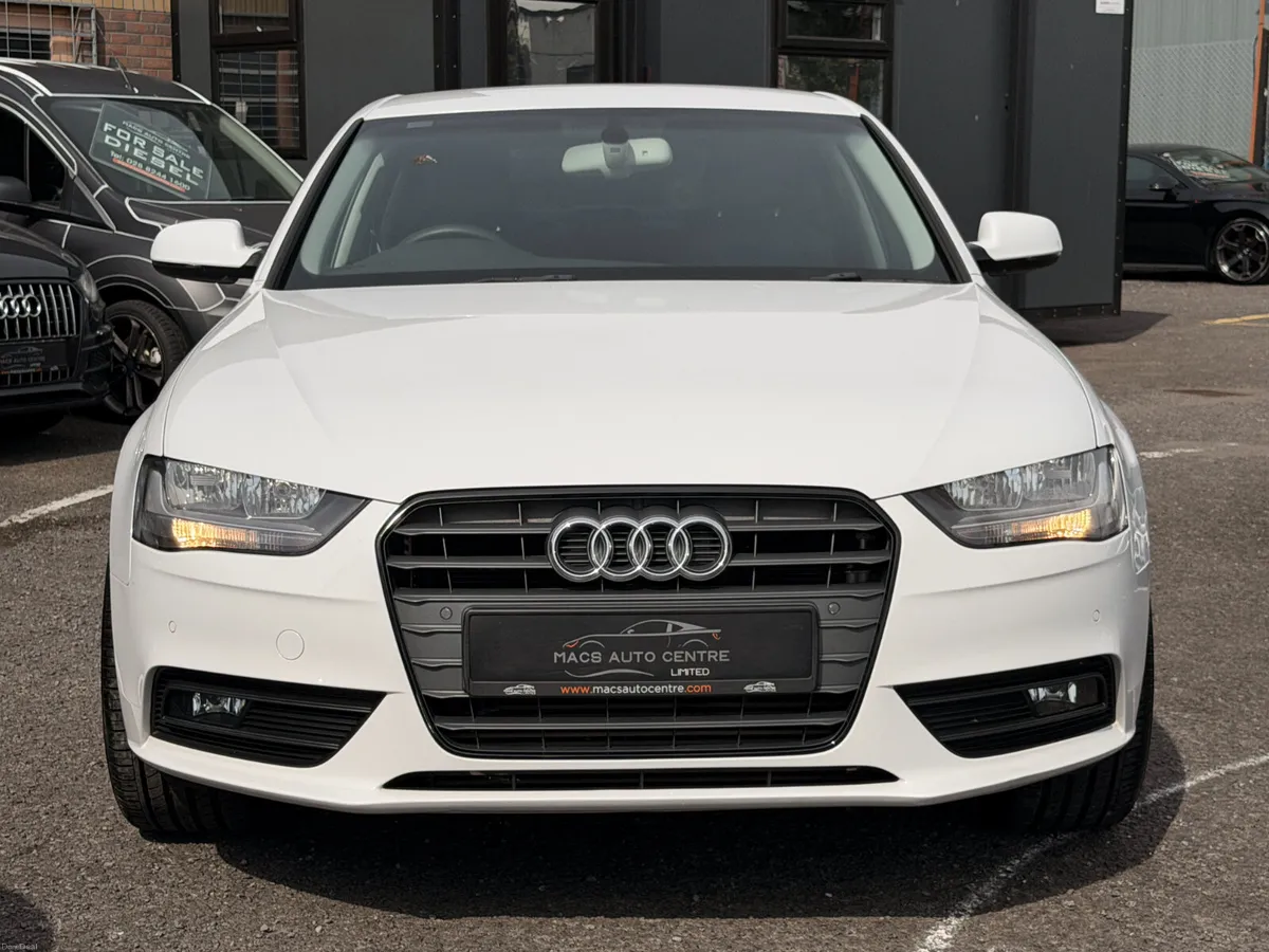 Audi A4 2013 SE TECKNIK  *LOW MILES* - Image 3