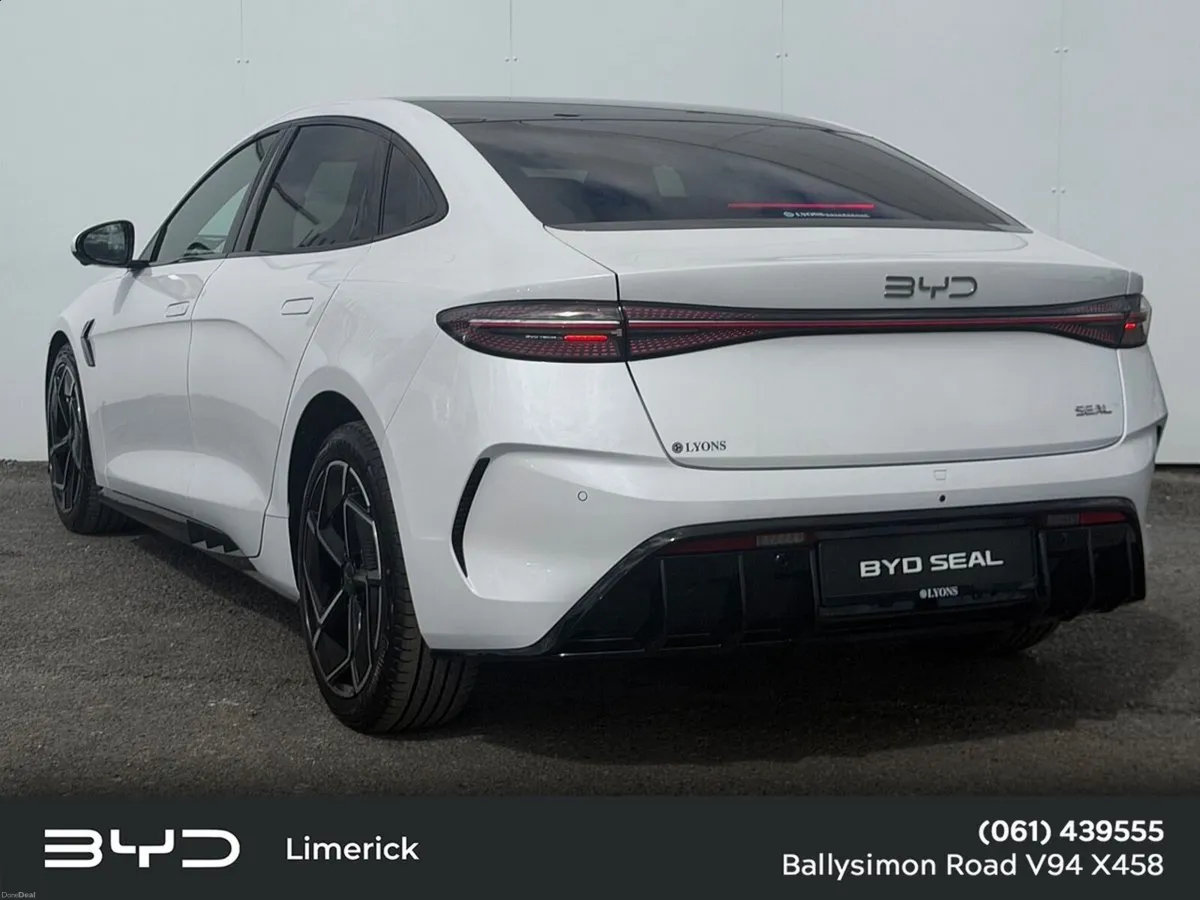 BYD SEAL 82.5kWh Design RWD - Image 3