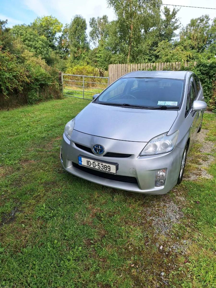 Toyota Prius - Image 4