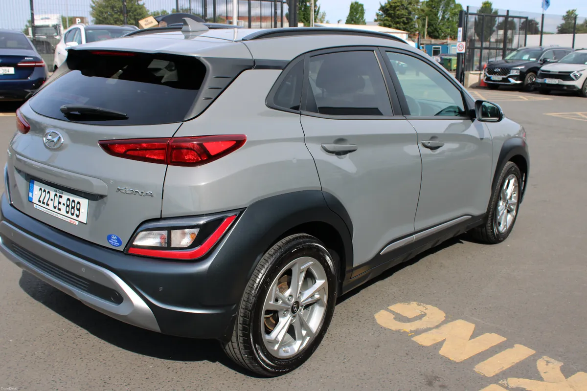 Hyundai KONA 2022 - Image 5