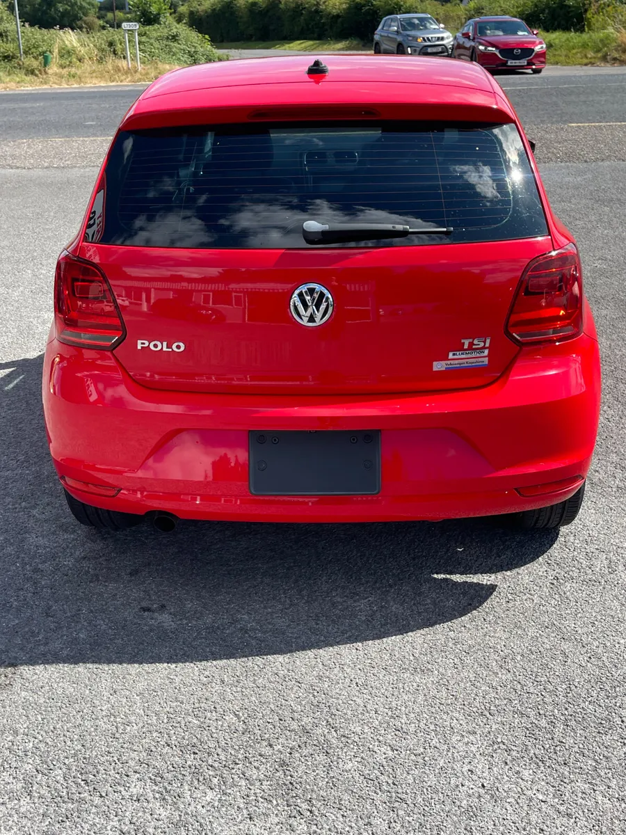 2016 Volkswagen Polo - Image 6
