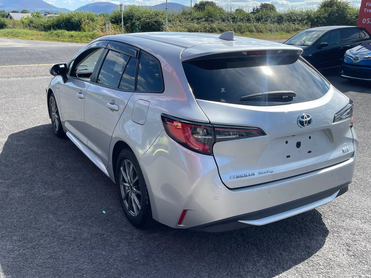 2019-2 Toyota Corolla EST - Image 5