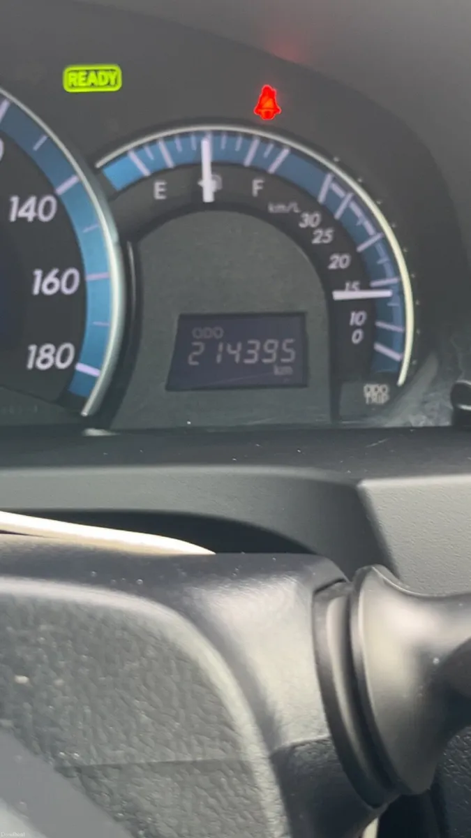 Toyota Camry 2012 - Image 2